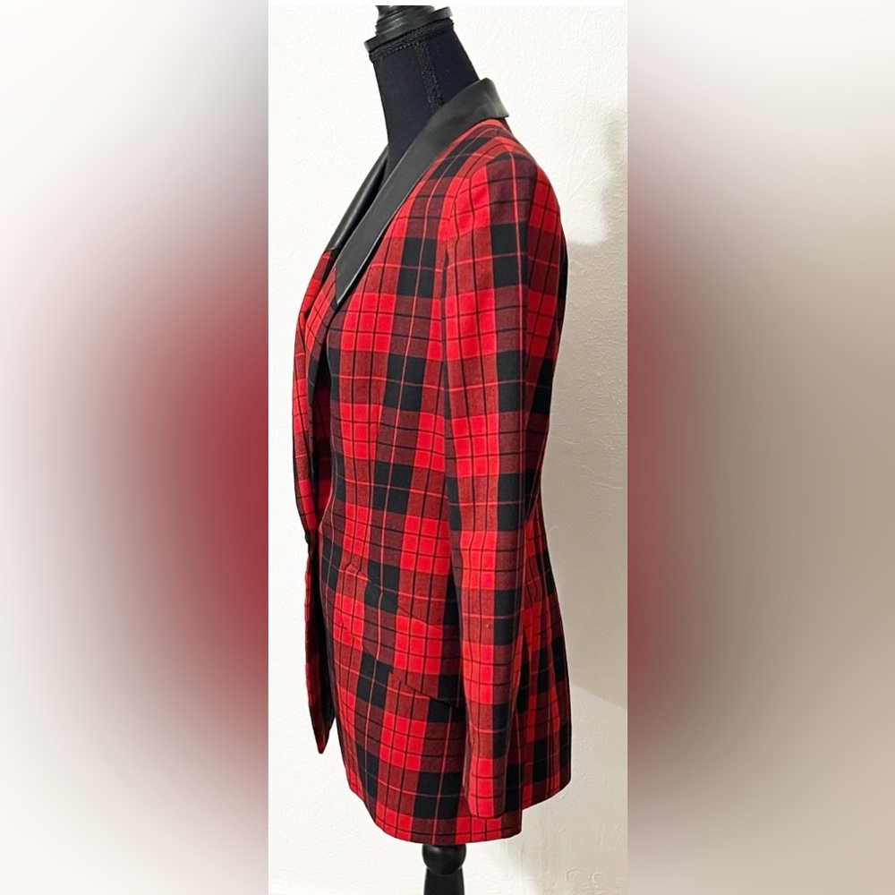 Vintage 80s Plaid Red Black Wool Blazer Leather Collar Satin Button Pristine - Picture 4 of 10